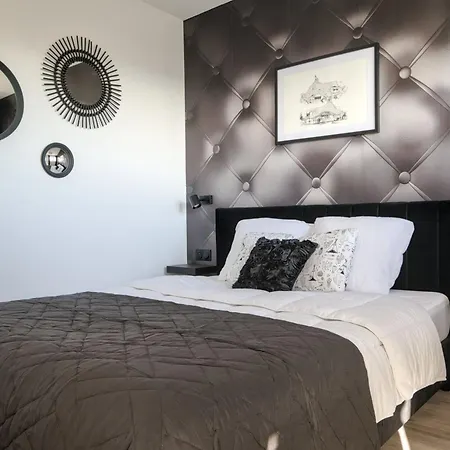 Pompidou, Vue Artistique מץ