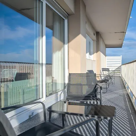 Pompidou, Vue Artistique דירה *