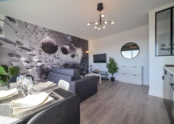 Pompidou, Vue Artistique